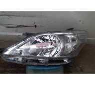 1 SET LAMPU UTAMA KOMPLIT+MIKA TOYOTA INNOVA LUXURY