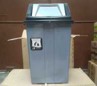 TEMPAT SAMPAH 40 L