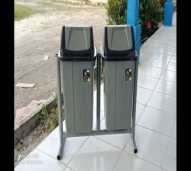 tong sampah besar