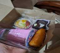 Snack Box Reguler Isi 3 Kue + Air